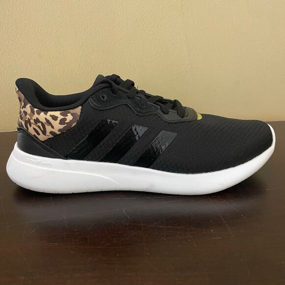 adidas Women's‎ QT Racer 3.0 Running Shoe - Picture 4 of 7